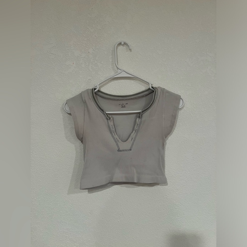 Urban White crop shirt